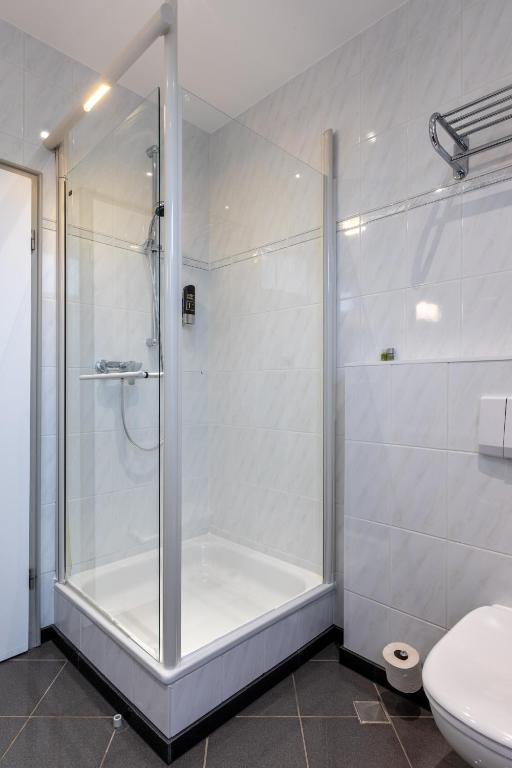 Hotel Wittekindsquelle Bad Oeynhausen Bagian luar foto